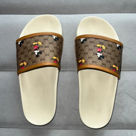 New Gucci x Disney GG Supreme Mickey Mouse Slides Sandals  Size 12 Flip Flops Gucci X Disney Mickey Mouse Supreme Mini Canvas GG Slides  main image 4